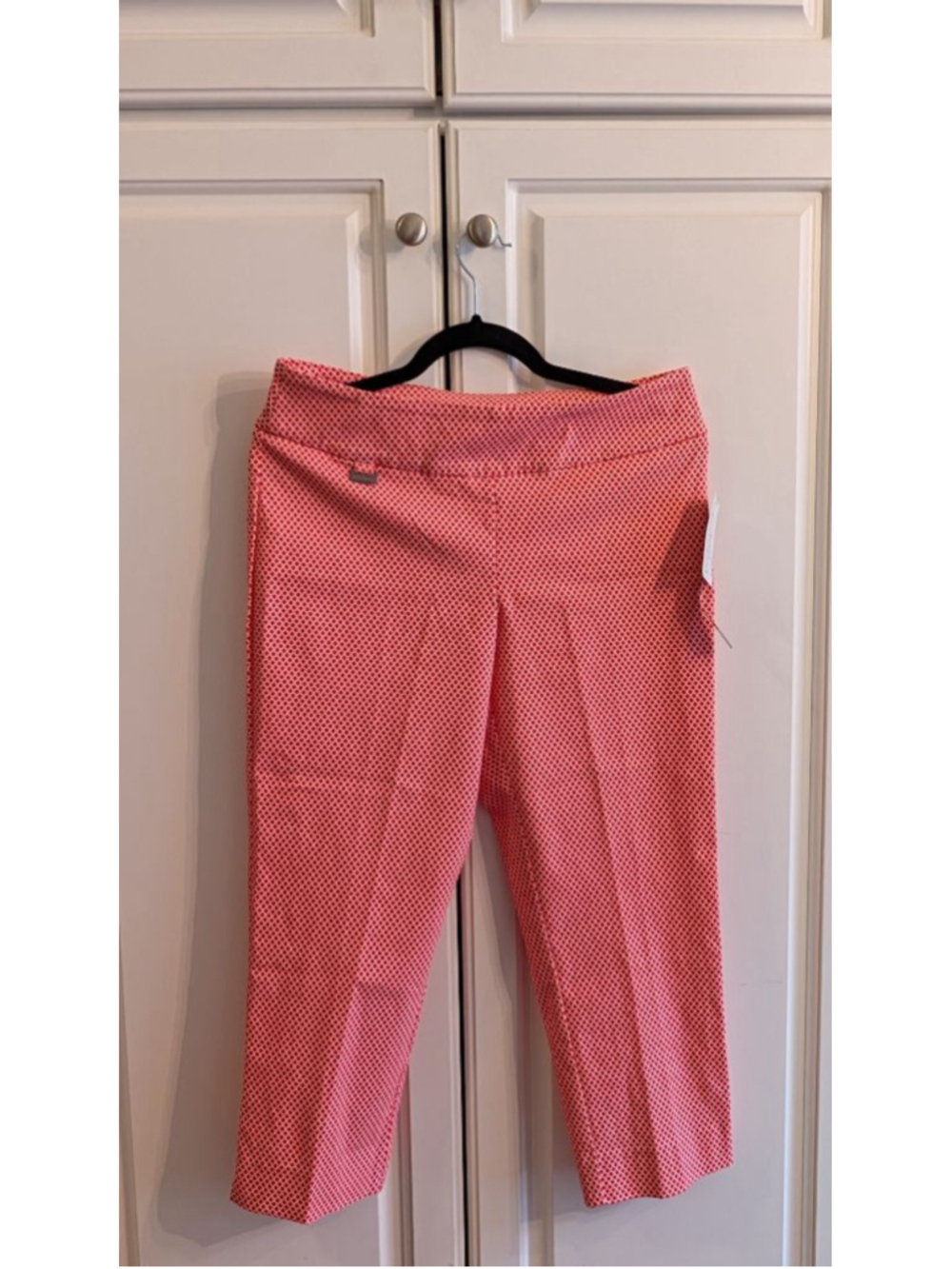 Women's Peck & Peck Petite Capris 10P Red White Tummy Control